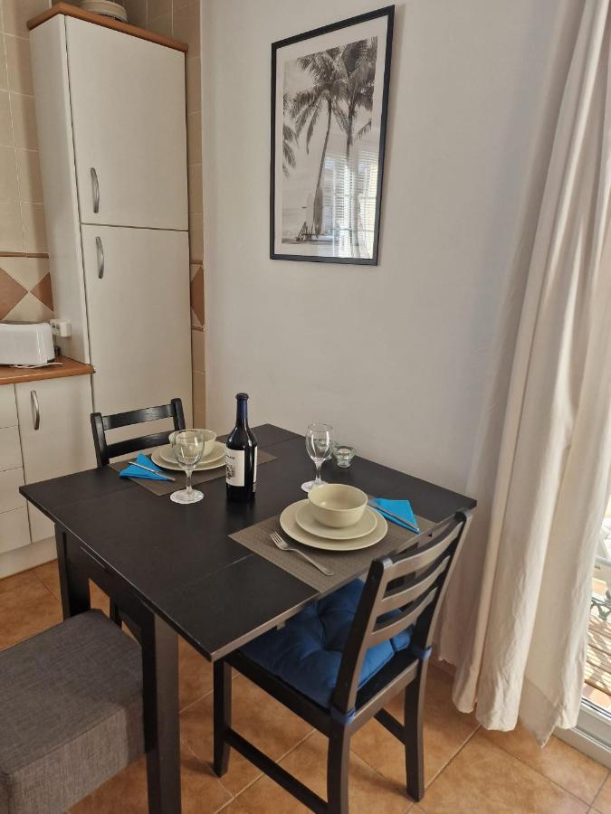 Apartamento Burriana Beach Nerja Bagian luar foto