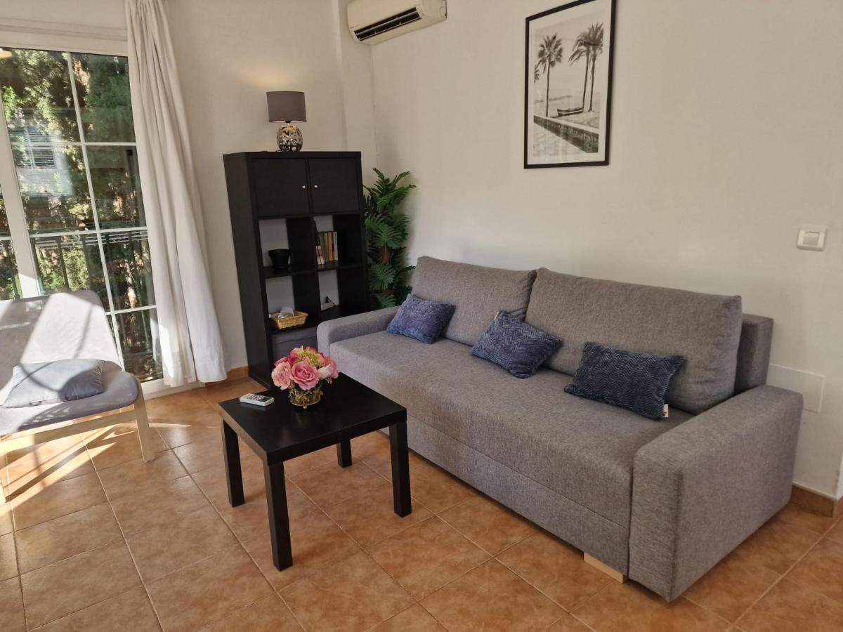 Apartamento Burriana Beach Nerja Bagian luar foto